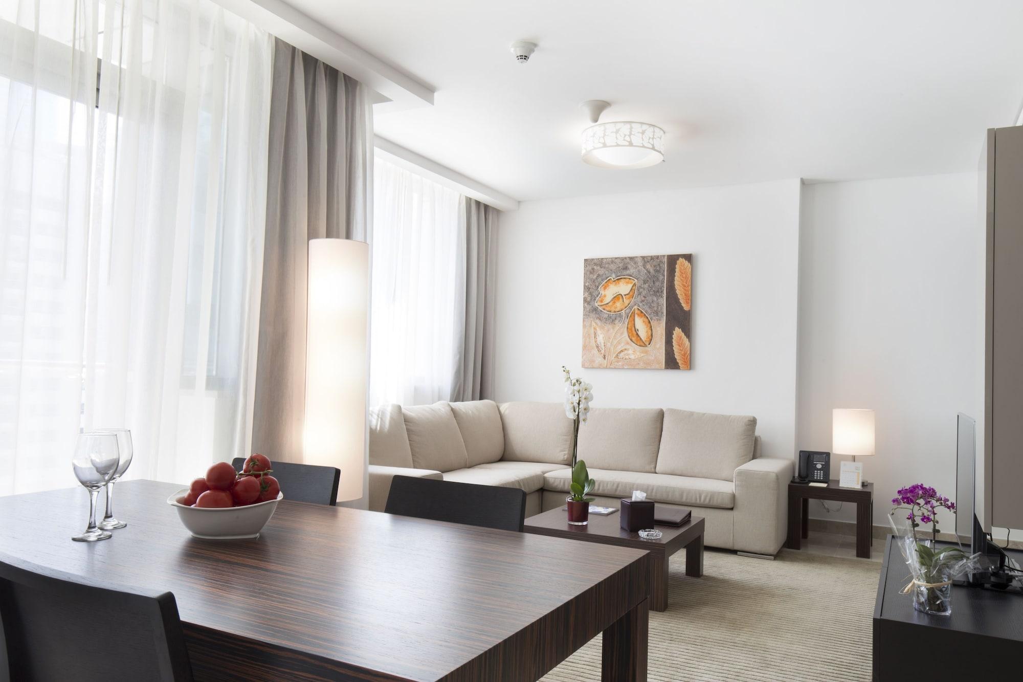 La Verda Suites And Villas Dubai Marina エクステリア 写真 A living room