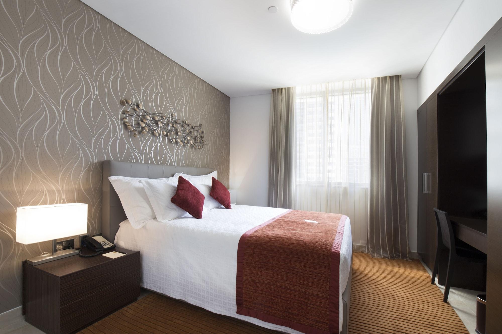 La Verda Suites And Villas Dubai Marina エクステリア 写真 A bedroom at the hotel