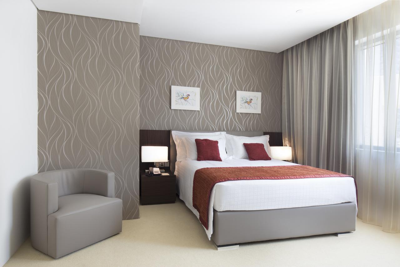 La Verda Suites And Villas Dubai Marina エクステリア 写真 A bedroom